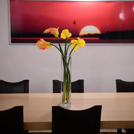 Easy Welcome Casa Roncati Deluxe Appartamento *