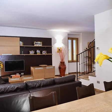 Easy Welcome Casa Roncati Deluxe Appartamento
